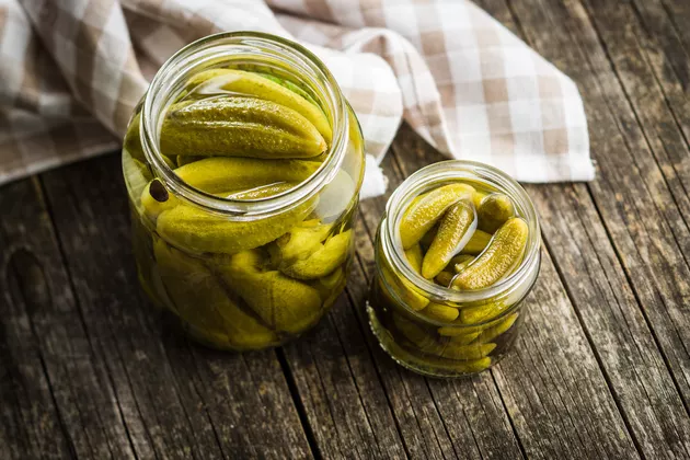 Six Adverse Reactions to Consuming Excess Pickles and Solutions